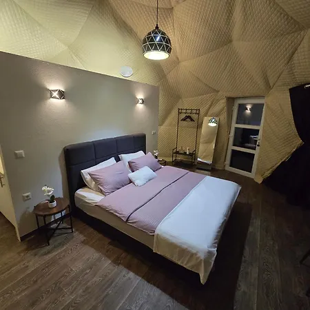 Kamp Glamp Plivska Oaza Luksusowy namiot